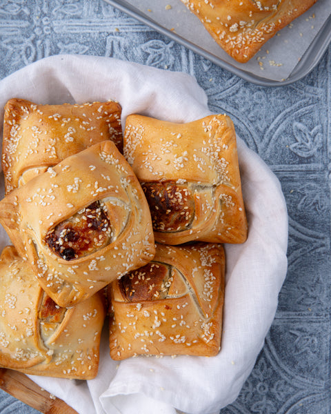 Cyprus Flaounes with Raisins (3x254g)