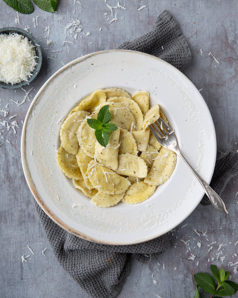 Ravioli with Halloumi and Anari Cheese (1kg)